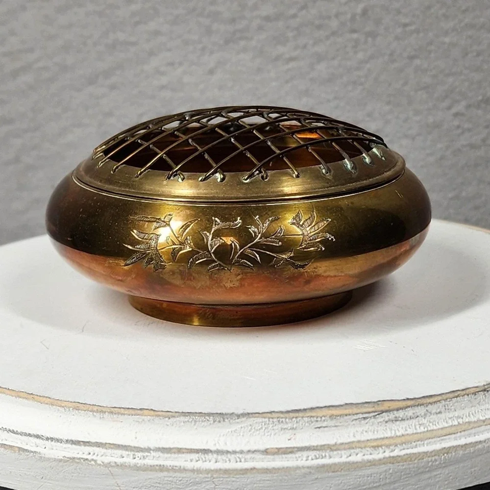 Vintage Brass Copper Flower Pot Frog Bowl 4in‎ Gold Metal Engraved India 80s